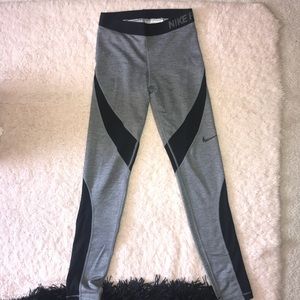 Nike Pro Hyperwarm Leggings